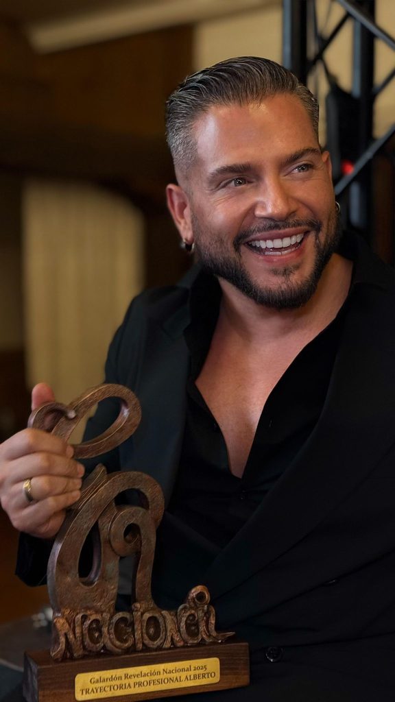 alberto dugarte premio mejor trayectoria