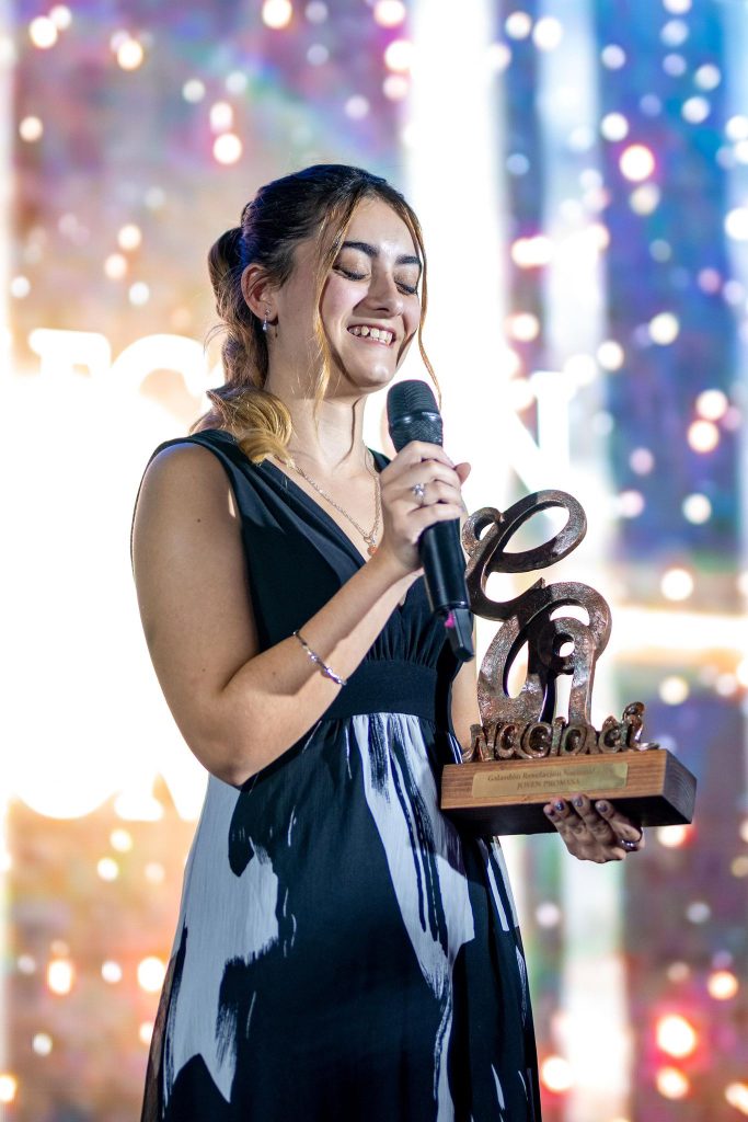 amaya angulo premio joven promesa 2025
